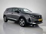 Peugeot 5008 SUV Allure Pack Business 130 pk | Navigatie | Achteruitrijcamera | Voorstoelen Verwarmd | LED Dagrijverlichting | Elektrische Achterklep met Sensor | Keyless Start | Dodehoek Detectie | Adaptieve Cruise Control | 19" Lichtmetalen Velgen | Apple Carplay/Android Auto |
