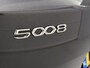 Peugeot 5008 SUV Allure Pack Business 130 pk | Navigatie | Achteruitrijcamera | Voorstoelen Verwarmd | LED Dagrijverlichting | Elektrische Achterklep met Sensor | Keyless Start | Dodehoek Detectie | Adaptieve Cruise Control | 19" Lichtmetalen Velgen | Apple Carplay/Android Auto |