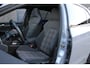 Volkswagen Golf 1.4 eHybrid GTE Dolphin Grey | Panorama dak | IQ lights voor en achter | Vol | Liefhebbersauto