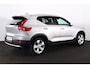 Volvo XC40 B4 Core - IntelliSafe Assist & Surround - Parkeercamera achter - Verwarmde voorstoelen, stuur & achterbank - Parkeersensoren voor & achter - Draadloze tel. lader - Standkachel - Extra getint glas - Elektr. inklapbare trekhaak - 18' LMV