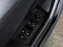 Volkswagen T-Roc Life Edition 1.0 116 pk TSI | Trekhaak | Achteruitrijcamera | Climatronic |