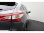 Nissan Qashqai 1.2 Connect Edition 2015 Automaat | 360 Camera | Navigatie | Bluetooth | Trekhaak | Cruise control | PDC | LED | Stoelverwarming | Elektrische ramen + spiegels