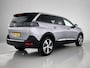 Peugeot 5008 SUV Allure Pack Business 130 pk Automaat | Navigatie | Achteruitrijcamera | Voorstoelen Verwarmd | LED Koplampen | Keyless Entry/Start | Elektrische Achterklep met Sensor | Dodehoek Detectie | Adaptieve Cruise Control | 18" Lichtmetalen Velgen | Apple Carplay/Android Auto |