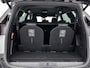 Peugeot 5008 SUV Allure Pack Business 130 pk Automaat | Navigatie | Achteruitrijcamera | Voorstoelen Verwarmd | LED Koplampen | Keyless Entry/Start | Elektrische Achterklep met Sensor | Dodehoek Detectie | Adaptieve Cruise Control | 18" Lichtmetalen Velgen | Apple Carplay/Android Auto |