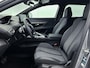 Peugeot 5008 SUV Allure Pack Business 130 pk Automaat | Navigatie | Achteruitrijcamera | Voorstoelen Verwarmd | LED Koplampen | Keyless Entry/Start | Elektrische Achterklep met Sensor | Dodehoek Detectie | Adaptieve Cruise Control | 18" Lichtmetalen Velgen | Apple Carplay/Android Auto |