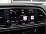 SEAT Leon 1.5 TSI 150PK Style Ultimate Edition Automaat /NAVI/18'LM/Camera/Trekhaak/Stoelverwarming/PDC/Keyless/Lane assist/DAB+/NAP! 1e eig!