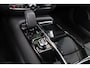 Volvo V60 T6 Recharge AWD Core Bright - LONG RANGE - IntelliSafe Assist & Surround - Adaptieve LED koplampen - Parkeercamera achter - Verwarmde voorstoelen, stuur & achterbank - Parkeersensoren voor & achter - Elektr. inklapbare trekhaak - 18' LMV