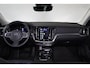 Volvo V60 T6 Recharge AWD Core Bright - LONG RANGE - IntelliSafe Assist & Surround - Adaptieve LED koplampen - Parkeercamera achter - Verwarmde voorstoelen, stuur & achterbank - Parkeersensoren voor & achter - Elektr. inklapbare trekhaak - 18' LMV