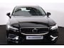 Volvo V60 T6 Recharge AWD Core Bright - LONG RANGE - IntelliSafe Assist & Surround - Adaptieve LED koplampen - Parkeercamera achter - Verwarmde voorstoelen, stuur & achterbank - Parkeersensoren voor & achter - Elektr. inklapbare trekhaak - 18' LMV