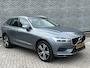 Volvo XC60 2.0 D4 AWD Momentum Stoelverwarming | 20" velgen | Parkeersensoren voor + achter | Lederen bekleding | Trekhaak | Cruise Control |