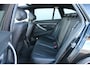 BMW 3-Serie Touring 330i Performance ✅ CARPLAY ✅ Leer ✅ Trekhaak ✅ panodak