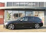 BMW 3-Serie Touring 330i Performance ✅ CARPLAY ✅ Leer ✅ Trekhaak ✅ panodak