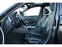 BMW 3-Serie Touring 330i Performance ✅ CARPLAY ✅ Leer ✅ Trekhaak ✅ panodak