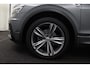 Volkswagen Tiguan 1.4 TSI 4Motion Highline Business R | Trekhaak | Panorama dak | Stoelverwarming | Adaptive Cruise Control | Climate Control | Navigatie | LED Koplampen |
