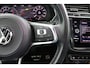 Volkswagen Tiguan 1.4 TSI 4Motion Highline Business R | Trekhaak | Panorama dak | Stoelverwarming | Adaptive Cruise Control | Climate Control | Navigatie | LED Koplampen |