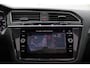 Volkswagen Tiguan 1.4 TSI 4Motion Highline Business R | Trekhaak | Panorama dak | Stoelverwarming | Adaptive Cruise Control | Climate Control | Navigatie | LED Koplampen |