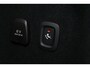 Volvo V60 T6 Recharge AWD Essential Edition -IntelliSafe Assist & Surround - Leder - Elektrisch bed. lendensteun - Verwarmbare voorstoelen - Verwarmbaar stuurwiel - Verwarmbare achterbank - Trekhaak - Parkeersensoren voor & achter - Parkeercamera - 19' LMV -