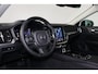 Volvo V60 T6 Recharge AWD Essential Edition -IntelliSafe Assist & Surround - Leder - Elektrisch bed. lendensteun - Verwarmbare voorstoelen - Verwarmbaar stuurwiel - Verwarmbare achterbank - Trekhaak - Parkeersensoren voor & achter - Parkeercamera - 19' LMV -