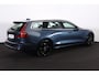 Volvo V60 T6 Recharge AWD Essential Edition -IntelliSafe Assist & Surround - Leder - Elektrisch bed. lendensteun - Verwarmbare voorstoelen - Verwarmbaar stuurwiel - Verwarmbare achterbank - Trekhaak - Parkeersensoren voor & achter - Parkeercamera - 19' LMV -