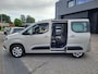 Opel Combo Life 1.2 Turbo | Met o.a. AppleCarPlay/AndroidAuto, LED dagrijverl, PDC voor en achter en 2x schuifdeuren!