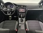 Volkswagen Golf 1.5 TSI 150PK R-line | APK tot 01-2027 | DSG Pano LED Camera Virtual Carplay Clima Cruise Trekhaak Navi PDC 17"LMV