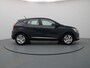 Renault Captur TCe 100pk Zen Camera | Climate | Cruise | Parkeersens. v+a | Trekhaak