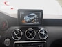 Mercedes-Benz A-klasse 180 AMG Business Solution | Navi | Camera | PDC | Cruise Control | 17” Velgen