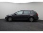 Volkswagen Golf Variant 1.4 TSI Connected Series 2016 | Panorama Dak | Stoelverwarming | Cruise Control | Navigatie | Goed Onderhouden | Trekhaak | Parkeersenoren | Boekjes | 2 Sleutels