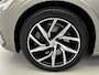Volvo V60 2.0 T5 Momentum Go | 251PK | Trekhaak |  Comfortstoelen | LED |