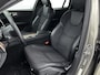 Volvo V60 2.0 T5 Momentum Go | 251PK | Trekhaak |  Comfortstoelen | LED |