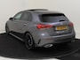 Mercedes-Benz A-klasse 200 AMG-Line / Stoelverwarming / Achteruitrijcamera / Panaroma-schuifdak / 19inch-Multispaaks / Night-Pakket / Memory-Stoelen /