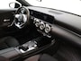 Mercedes-Benz A-klasse 200 AMG-Line / Stoelverwarming / Achteruitrijcamera / Panaroma-schuifdak / 19inch-Multispaaks / Night-Pakket / Memory-Stoelen /