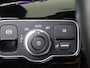 Mercedes-Benz A-klasse 200 AMG-Line / Stoelverwarming / Achteruitrijcamera / Panaroma-schuifdak / 19inch-Multispaaks / Night-Pakket / Memory-Stoelen /