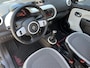 Renault Twingo 1.0 SCe Collection / 100% Dealeronderhouden / 1e Eigenaar / NAP Logisch / All Season Banden / Cruise Control / Radio / Airco /