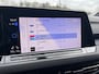 Volkswagen Golf 1.5 eTSI DSG R-Line IQ Keyless Blackstyle Panorama