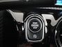 Mercedes-Benz A-klasse 180 Business Solution | Achteruitrij Camera | Stoelverwarming Voor | LED Koplampen | DAB+ radio | Parkeersensoren Voor + Achter