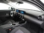 Mercedes-Benz A-klasse 180 Business Solution | Achteruitrij Camera | Stoelverwarming Voor | LED Koplampen | DAB+ radio | Parkeersensoren Voor + Achter