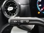 Mercedes-Benz A-klasse 180 Business Solution | Achteruitrij Camera | Stoelverwarming Voor | LED Koplampen | DAB+ radio | Parkeersensoren Voor + Achter