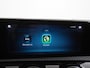 Mercedes-Benz A-klasse 180 Business Solution | Achteruitrij Camera | Stoelverwarming Voor | LED Koplampen | DAB+ radio | Parkeersensoren Voor + Achter