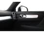Volvo XC40 B4 (M-HYBRID) PLUS DARK -CAMERA|ADAP.CRUISE|VERW.VOORRUIT|TREKHAAK|HARMAN/KARDON
