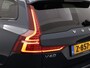 Volvo V60 2.0 B4 Plus Dark | Trekhaak | Panoramadak |