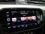 Volkswagen Passat Variant 1.5 TSI Business | achteruitrijcamera | Navigatie | Carplay |