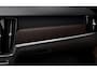 Volvo V90 2.0 T8 Plug-in hybrid AWD Ultra Executive Edition | Luchtvering | Bowers & Wilkins high-end audio | Massagestoelen | 20 Inch | 360 Graden camera | Adaptieve Cruise Control | Full options