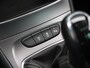Opel Astra Black Edition 150 pk | Navigatie | Parkeersensoren Achter | LED Dagrijverlichting | Lederen Stuurwiel | DAB Ontvanger | Airco | Cruise Control | 17" Lichtmetalen Velgen | Apple Carplay/Android Auto |