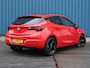 Opel Astra Black Edition 150 pk | Navigatie | Parkeersensoren Achter | LED Dagrijverlichting | Lederen Stuurwiel | DAB Ontvanger | Airco | Cruise Control | 17" Lichtmetalen Velgen | Apple Carplay/Android Auto |