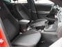 Opel Astra Black Edition 150 pk | Navigatie | Parkeersensoren Achter | LED Dagrijverlichting | Lederen Stuurwiel | DAB Ontvanger | Airco | Cruise Control | 17" Lichtmetalen Velgen | Apple Carplay/Android Auto |
