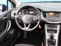 Opel Astra Edition 122 pk | Navigatie | Parkeersensoren Voor en Achter | LED Dagrijverlichting | Lederen Stuurwiel | Start/Stop Systeem | Climate Control | Cruise Control | 16" Lichtmetalen Velgen | Apple Carplay/Android Auto |