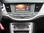 Opel Astra Edition 122 pk | Navigatie | Parkeersensoren Voor en Achter | LED Dagrijverlichting | Lederen Stuurwiel | Start/Stop Systeem | Climate Control | Cruise Control | 16" Lichtmetalen Velgen | Apple Carplay/Android Auto |