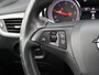 Opel Astra Edition 122 pk | Navigatie | Parkeersensoren Voor en Achter | LED Dagrijverlichting | Lederen Stuurwiel | Start/Stop Systeem | Climate Control | Cruise Control | 16" Lichtmetalen Velgen | Apple Carplay/Android Auto |
