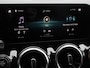 Mercedes-Benz GLA 200 AMG Line | Navigatie | Climate Control | Dab | Stoelverwarming | Led | Parkeer sensoren | Extra Getint Glas